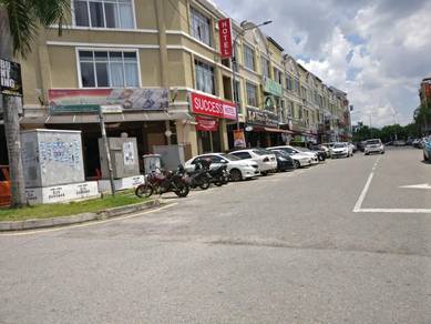 corner lot ground floor shop, reko sentral,  kajang