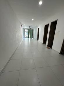 3 bedrooms unit apartment at Matang, behind Emart Matang