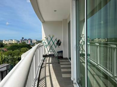 Beautiful Jesselton Condominium, Damai – Unit with Big Balcony