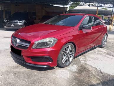 Mercedes Benz A45 AMG 2.0 FACELIFT LOAN KEDAI