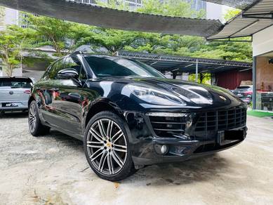 Porsche MACAN 2.0  LOCAL PORSCHE FULL OPTION 57K KM