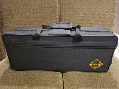 Suzuki Alto Saxophone with Case Bag Made in Japan