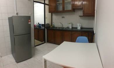 Midlands condo, Pulau tikus
