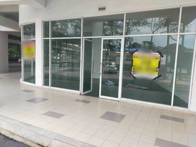 Ground Floor Shop Saville Melawati, Desa Melawati [Facing Road]