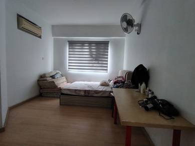 BEST RENOVATED🔥FULLY FURNISH🔥Ready Move In 🍒 Menara Menjalara Condo