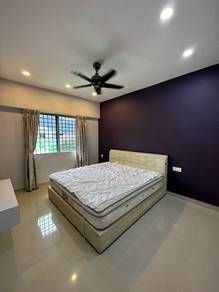 Taman Pekaka 1067sf Penthouse Furnished renovated area Gelugor