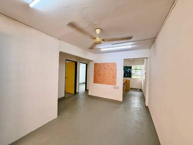 RENOVATED MURAH LEVEL 1 Flat Pandan Indah Ampang