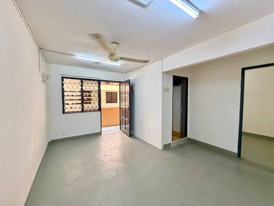 Flat Pandan Indah