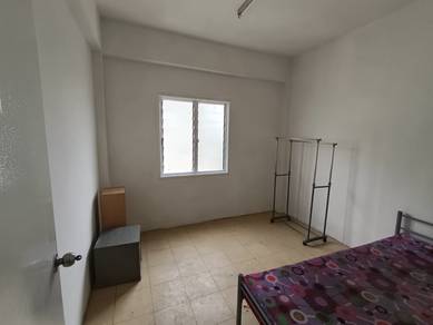 Newly Refubrished | Flat @ Taman Bukit Segar | FOR SALE