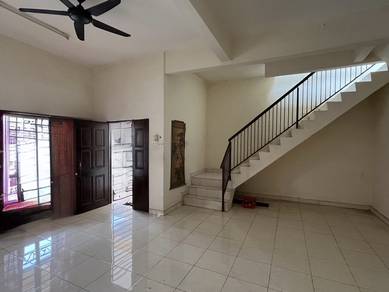 2 Storey Prima Tropikai/Alam Sanctuary Behind Giant, Putra Permai MRT