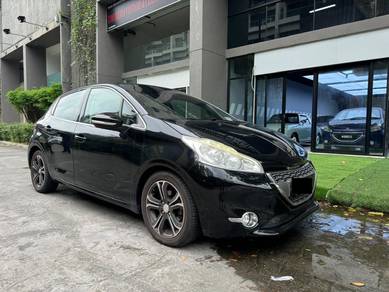 Peugeot 208 1.6 VTi ALLURE (A)