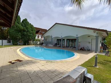 Bungalow Single Storey with POOL Seksyen 3 Shah Alam