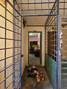MURAH FREEHOLD Flat Dahlia Garden Avenue Seremban 2 Seremban