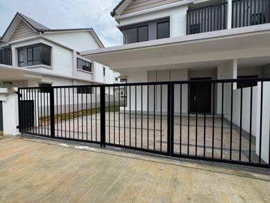 Brand New Sejati Lakeside 2 2Sty Semi D Cyberjaya Garden Residence
