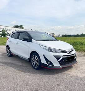 Toyota YARIS 1.5 E (A)
