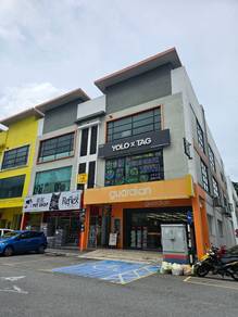 3 Storey End lot Shop,Vista Valley Semenyih ,kajang ,28x85