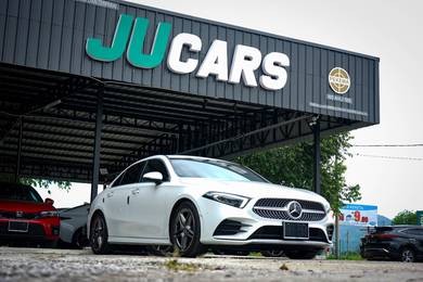 R 2020 Mercedes Benz A180 1.3 AMG Line