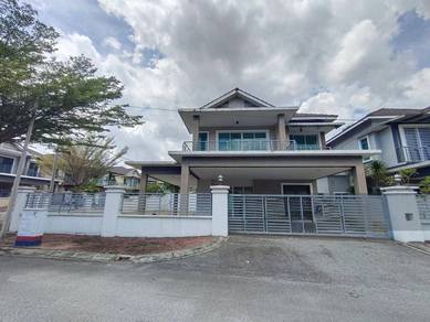 Below Market 40% !!! 24x80 Corner Lot With 30 Feet Extra Land!!!