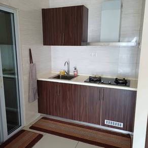Partly furnished Koi Suite condo Puchong 3r2b Taman Mas Koi Prima