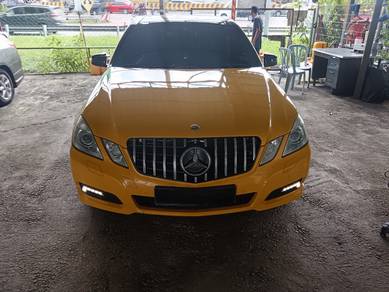 Mercedes Benz E300 AVANTGARDE (CKD) 3.0 (A)