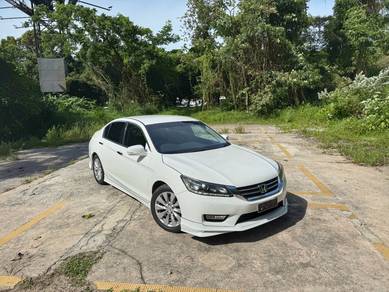 Honda ACCORD 2.0 VTi (A)