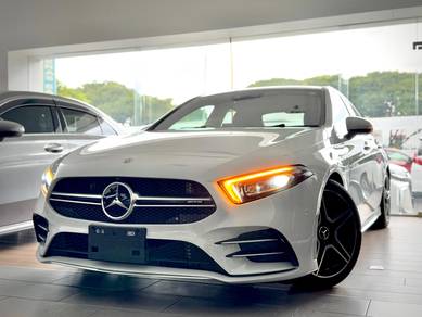 Mercedes Benz A35 2.0 AMG SEDAN HUD PAN ROOF