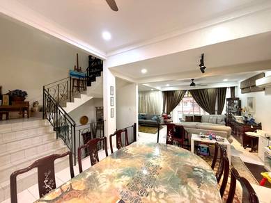 Renovated 2.5 Storey Semi-D @ Seksyen 7 Shah Alam
