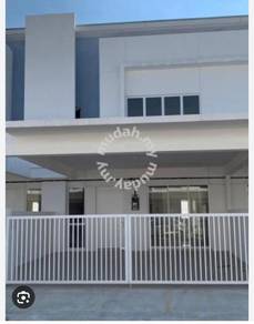 Suriaman Sendayan Double Storey House for rent