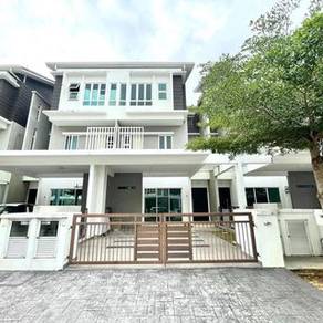 3sty house tiara south semenyih selangor
