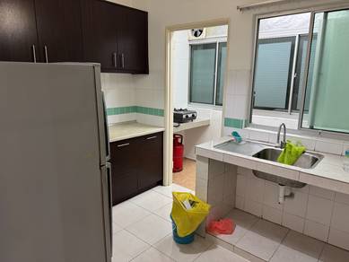 Metropolitan Square condo, Block F, Corner unit, 2 balcony