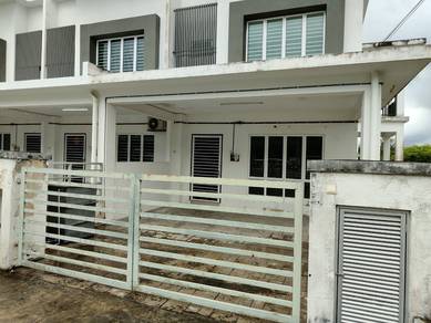 CORNER 2 Storey Terrace Taman Pelangi Semenyih 2 Semenyih
