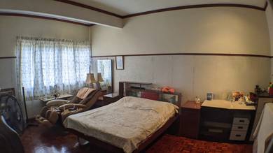 Double storey house 22x80sf FREEHOLD dual Frontage near shop for sale