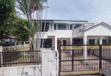 Taman Melawati Double storey terrace Corner Unit Freehold