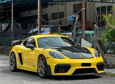 KM 2022 Porsche CAYMAN 718 GT4 RS 4.0 Weissach