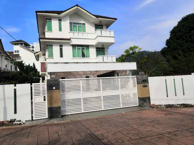 Bungalow House at Jalan Bukit Belah 1, Emerald Park for Sale