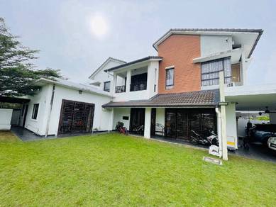 Good Deal, Bigest Land Area 6,295sqft, Mulbery Corner Lot, Denai Alam