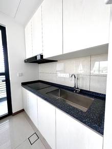 Corner lot | Jesselton twin tower | 3 bedroom | 2 carpark | Damai