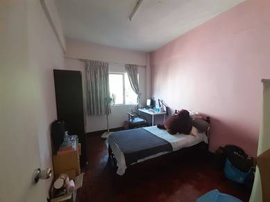 Hillside Apartment freehold Taman Melawati for sale