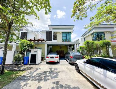 RENOVATED UNIT ‼️ 2 Storey Semi D Cahaya SPK, Shah Alam