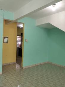 4R3B Nice Double Storey House Taman Semenyih Permata, Lowest Rental