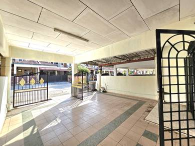 Double Storey Terrace Taman Seri Selendang Batu Berendam Melaka