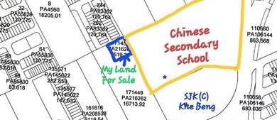 Below Market Price 我地在滨华中学新校地后面Taman Sri kemuning