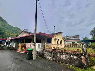 CORNERLOT FREE PERABOT ! Taman Bukit Kayangan ! FULL LOAN !