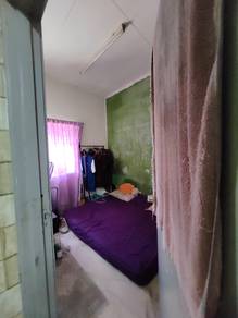 End Lot Single Storey Semi D Cluster, Jalan Murai Pantai Sepang Putra