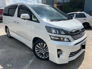 Toyota VELLFIRE 2.4 Z GOLDEN EYES FACELIFT
