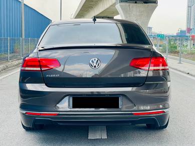 Volkswagen PASSAT 2.0 TSI 380 PADDLE SHIFT