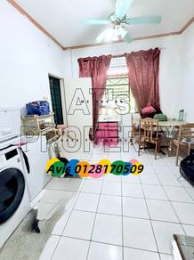Taman Kemayan 2.5storey Terrace House