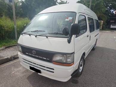 Toyota HIACE 2.8 (M) WINDOW VAN HIGH ROOF