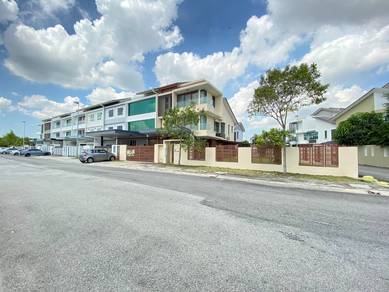 CORNER LOT 4,380 SQ.FT 🔥 2.5 Storey Superlink Bandar Bukit Raja Klang