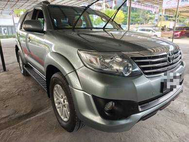 [ LOAN 6 YRS ] 2012 Toyota FORTUNER 2.5 DIESEL 7S